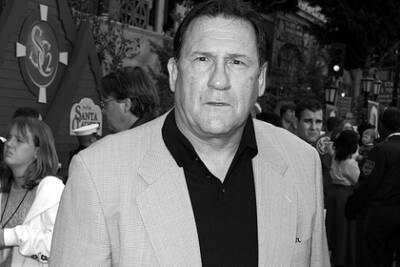 Валерий Гаркалин - Умер актер из сериалов «Доктор Хаус» и «Менталист» Арт ЛаФлер - lenta.ru - США - шт. Индиана