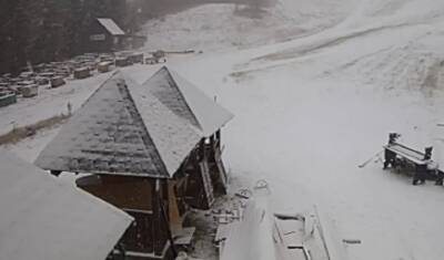 Популярные украинские горнолыжные курорты засыпало снегом. ФОТО - enovosty.com - Украина