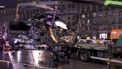Саид Губденский - BMW погибшего в ДТП на Кутузовском проспекте блогера был на летней резине - iz.ru - Москва - Израиль