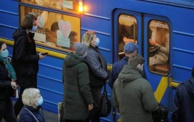 В Украине за сутки новых 10,6 тысяч COVID-случаев - korrespondent.net - Украина