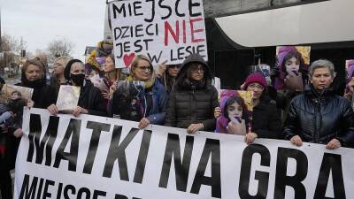 "Матери на границе" требуют помочь мигрантам - ru.euronews.com - Китай - Белоруссия - Франция - Польша - Варшава