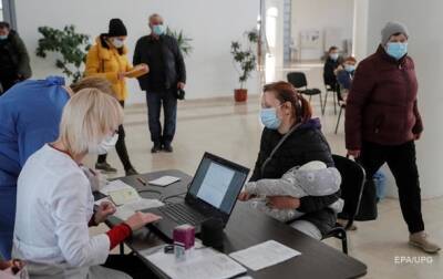 В Украине число COVID-прививок резко упало - korrespondent.net - Украина