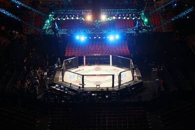 Бойцы UFC ополчились на коллегу американца из-за комментария после победы - lenta.ru - Китай - США - Twitter
