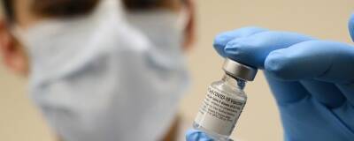В Греции узнали причину, по которой медики не хотят вакцинироваться от COVID-19 - runews24.ru - Греция