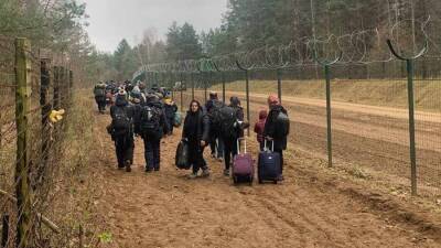 Александр Лукашенко - Варшава может закрыть границу с Белоруссией из-за беженцев - news-front.info - Белоруссия - Польша - Варшава