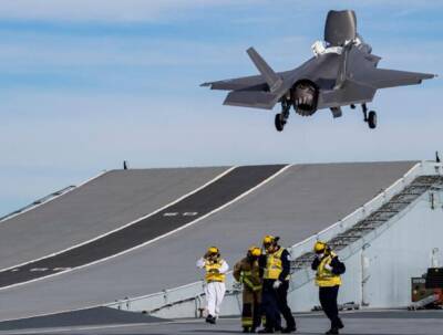 queen Elizabeth - Англичане выставили заслон против русских подводников в зоне падения F-35 - vpk-news.ru - США - Англия - Лондон