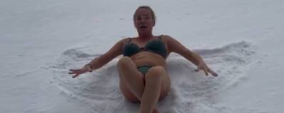 Анна Терешкова - Вице-мэр Новосибирска Терешкова прокомментировала своё купание в снегу - runews24.ru - Москва - Новосибирск