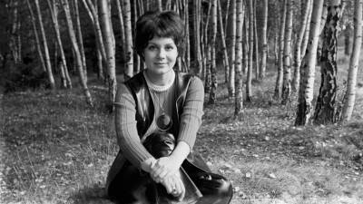 Нина Русланова - СМИ: Актриса Малявина прокляла Нину Русланову после смерти третьего мужа - mir24.tv