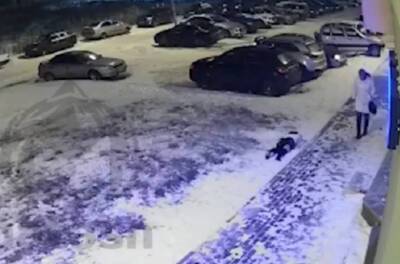 Появились подробности гибели в Уфе женщины, тело которой нашли под окнами высотки - bash.news - Уфа