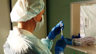 В Курганской области от Covid-19 вакцинировались 60% взрослого населения - newdaynews.ru - Курганская обл. - Зауралья