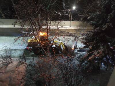 Рабочие уложили асфальт на снег в Советском районе - vgoroden.ru - Нижний Новгород - р-н Советский - Нижний Новгород