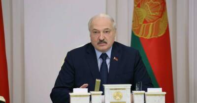 Ангела Меркель - Александр Лукашенко - Лукашенко упрекнул ЕС в нежелании вести переговоры по мигрантам - ren.tv - Белоруссия - Германия - Минск