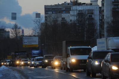 Автоэксперт пояснил, как действовать при заносах на скользкой дороге - vm.ru