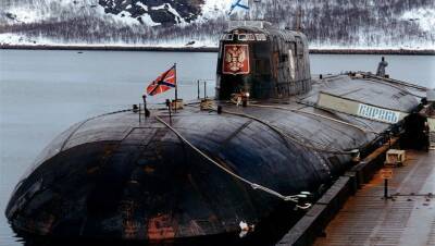 Вопрос дня: зачем адмирал Попов повторил фейк о столкновении «Курска» с лодкой США? - newsland.com - США - Курск