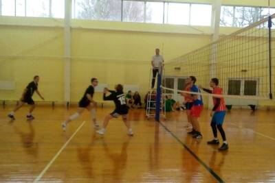 Соревнования по волейболу прошли в Серпухове - serp.mk.ru - городское поселение Серпухов