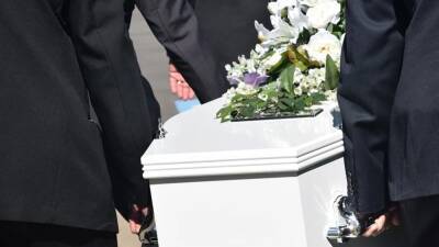 Диего Марадон - Легендарный футболист Диего Марадона был похоронен без сердца - newdaynews.ru