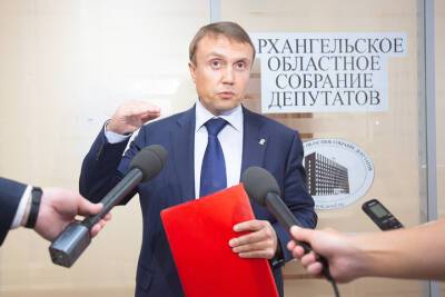 ЕдРо слямзило у политических оппонентов инициативу, которую ранее отклонило - arh.mk.ru