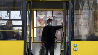 Виктор Ляшко - В Украине собираются смягчить карантинные правила перевозок в городском транспорте - enovosty.com - Украина