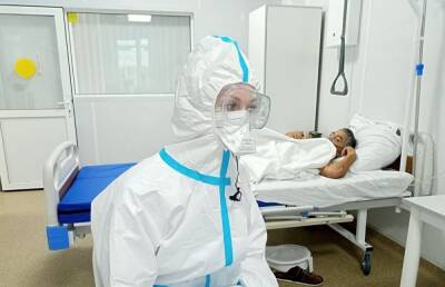 В больницах Ямала сворачивают места для больных коронавирусом - znak.com - Ноябрьск - Салехард