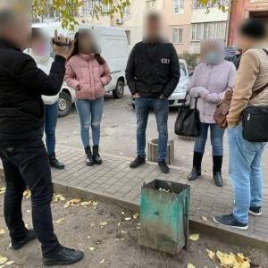 У экс-прокурора пытались выманить 40 тыс. долларов. Фото - reporter-ua.com - Украина - Хмельницкая обл. - Одесская обл.