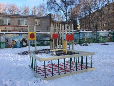 Новую детскую площадку устанавливают в нижегородском парке Свердлова - vgoroden.ru - Нижний Новгород - Благоустройство