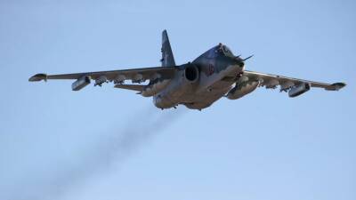 Штурмовики Су-25СМ3 провели тренировку на полигоне в Краснодарском крае - russian.rt.com - Россия - Краснодарский край