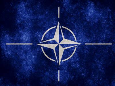 Виктор Гулевич - НАТО отказалось сотрудничать с Белоруссией, а Минск стал готовиться к нападению - rosbalt.ru - Белоруссия - Польша - Литва - Минск - Латвия - Брюссель