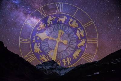Астрологи предупредили три знака зодиака о крупных переменах в декабре - vm.ru