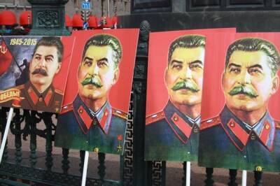Иосиф Сталин - Арвидас Анушаускас - «Россия встает на путь Сталина»: в Литве оценили последствия ликвидации «Мемориала» - rosbalt.ru - Россия - Литва