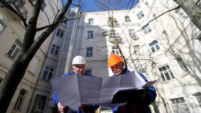 В России предложили обязать подрядчиков выплачивать компенсацию за некачественный капремонт - vm.ru - Москва - Россия