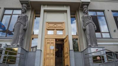 Росздравнадзор передал в прокуратуру и СК материалы на 37 антипрививочников - iz.ru - Ленинградская обл. - Санкт-Петербург - Израиль - Смоленская обл. - респ. Саха - Ростовская обл. - Волгоградская обл. - Томская обл. - республика Карелия