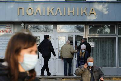 На Украине сочли официальную смертность от COVID-19 вдвое заниженной - lenta.ru - Украина