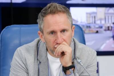 Оскар Кучера - Оскар Кучера отверг предложение врачей посетить «красную зону»: я не антипрививочник - govoritmoskva.ru - Москва