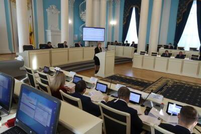 Аркадий Фомин - Бюджет Рязанской области на 2022-2024 годы приняли в первом чтении - 7info.ru - Рязанская обл. - Рязань