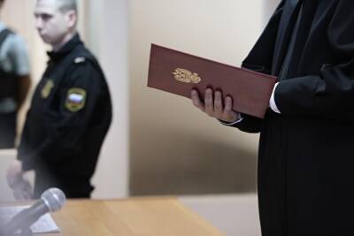 Павел Чиков - В Челябинске отменили приговор анархистам, осужденным за растяжку на заборе ФСБ - znak.com - Челябинск