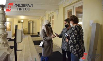 Александр Дрозденко - Туристы с иностранным QR-кодом пока не смогут посетить музеи и рестораны в Ленобласти - fedpress.ru - Ленинградская обл. - Санкт-Петербург