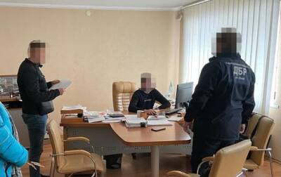 Миллионная растрата на уборке улиц: в Черкассах прошли обыски - korrespondent.net - Украина - Киев - Черкассы - Черкесск