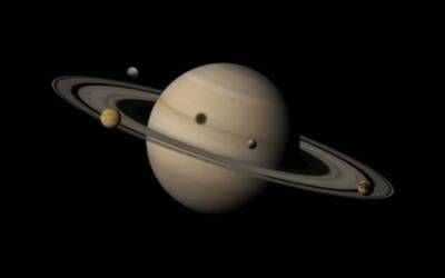 Шестая планета солнечной системы Сатурн и ее 62 спутника - skuke.net