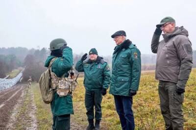 Латвия намерена отстроить забор на границе с Белоруссией на деньги ЕС - eadaily.com - Белоруссия - Польша - Литва - Латвия - Ляйен