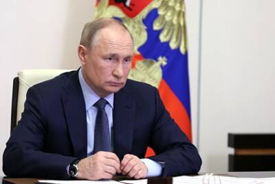 Владимир Путин - Татьяна Голикова - Путин поручил изучить влияние вакцинации на продолжительность жизни россиян - lenta.ru - Россия