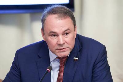 Петр Толстой - «Отвратительный социал-дарвинизм»: Петр Толстой ответил на открытое письмо врачей - vm.ru - Москва