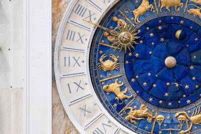 Астрологи опубликовали таро-гороскоп для всех знаков зодиака на декабрь - vm.ru