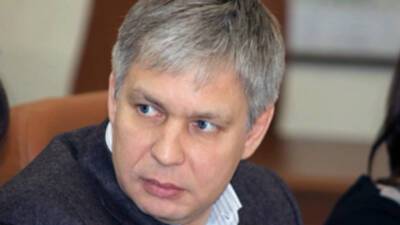 Депутат скрыл особняк и не уберег мандат - vesti.ru - Саратов