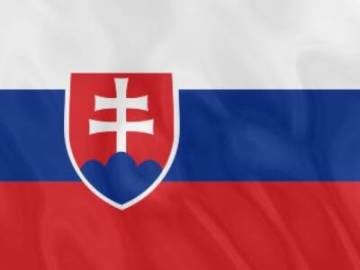 Эдуард Хегер - В Словакии ввели двухнедельный локдаун для всех граждан - rosbalt.ru - Словакия - Reuters
