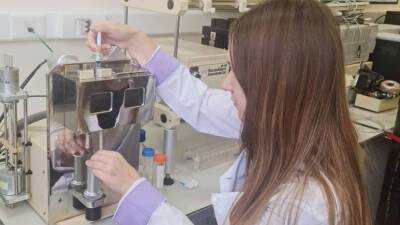 Росздравнадзор зарегистрировал новую тест-систему для выявления COVID-19 - russian.rt.com - Россия - Новосибирск