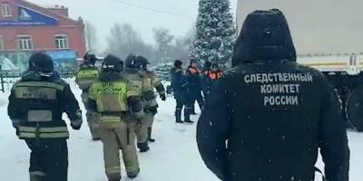 Один человек погиб, 49 застряли под землей после ЧП на шахте в Кузбассе - ruposters.ru - Кемеровская обл.