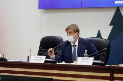 Андрей Макаров - «ЕР»: в бюджет заложено финансирование на улучшение жилищных условий россиян - gazeta.a42.ru - Россия