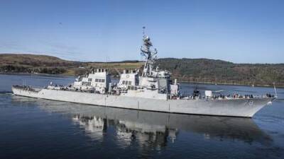 Sohu: члены экипажа эсминца США Porter «готовились принять бой» с приблизившимся российским вертолетом в Черном море - argumenti.ru - Россия - США - Черное Море