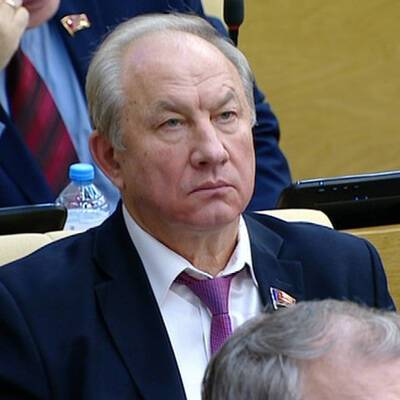 Валерий Рашкин - Игорь Краснов - В Госдуме сегодня решают вопрос о лишении Рашкина депутатской неприкосновенности - radiomayak.ru