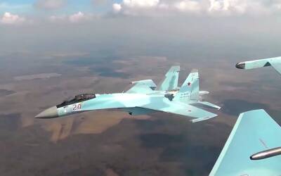 В СМИ США: Российский Су-35 благодаря своим радарам «видит» даже стелс-истребители - topwar.ru - США